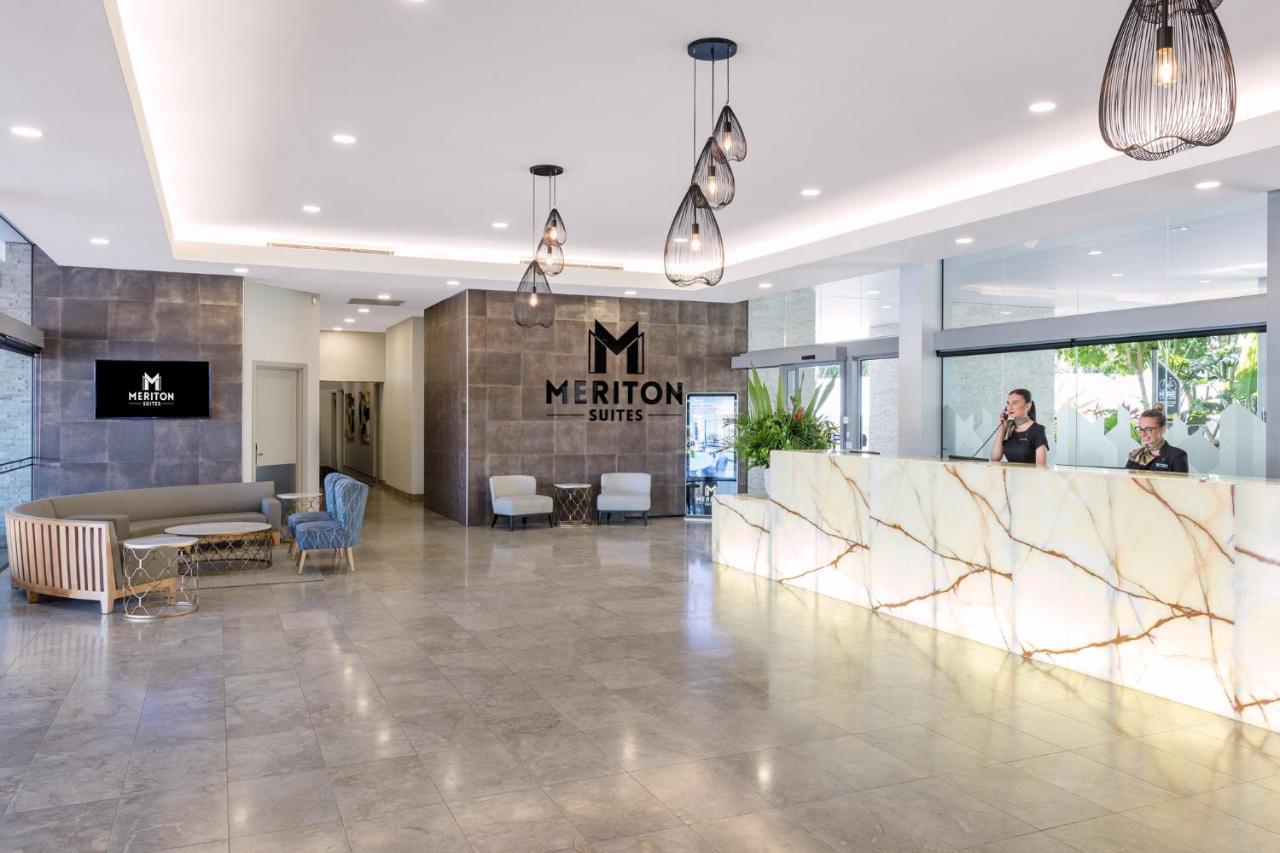 Meriton Suites Broadbeach Gold Coast Exterior foto